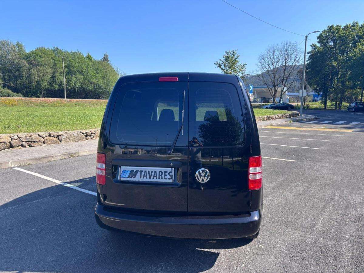 volkswagen-caddy-2013-diesel-1598cc
