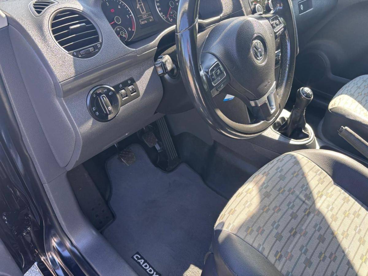 volkswagen-caddy-2013-diesel-1598cc