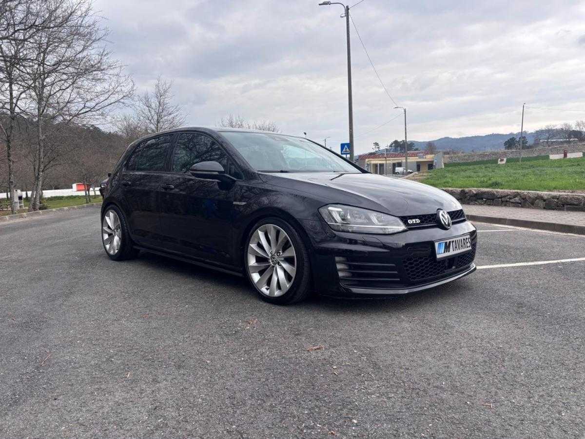 volkswagen-golf-2013-diesel-1968cc