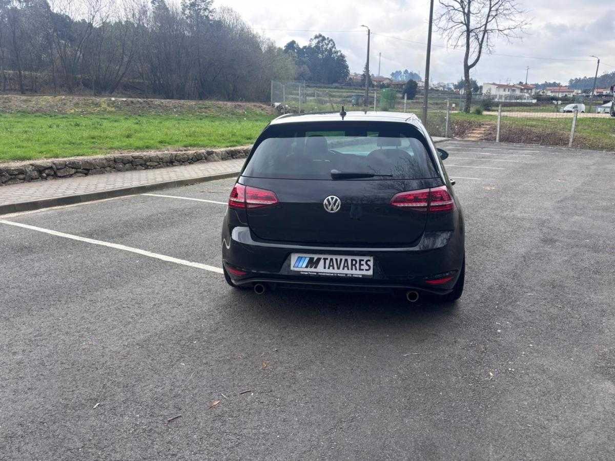 volkswagen-golf-2013-diesel-1968cc