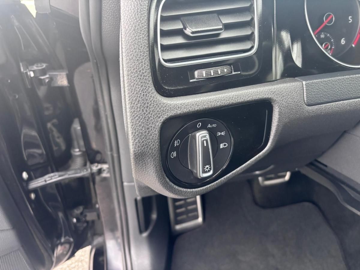 volkswagen-golf-2013-diesel-1968cc