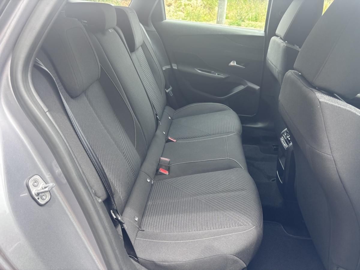 peugeot-308-sw-2022-hibrido-1598cc