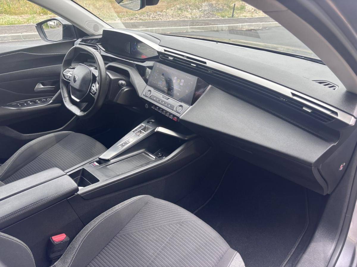 peugeot-308-sw-2022-hibrido-1598cc