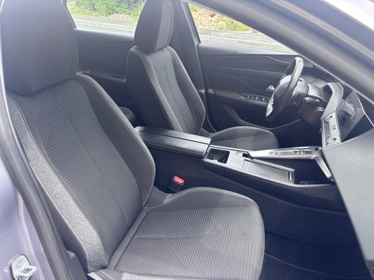 peugeot-308-sw-2022-hibrido-1598cc