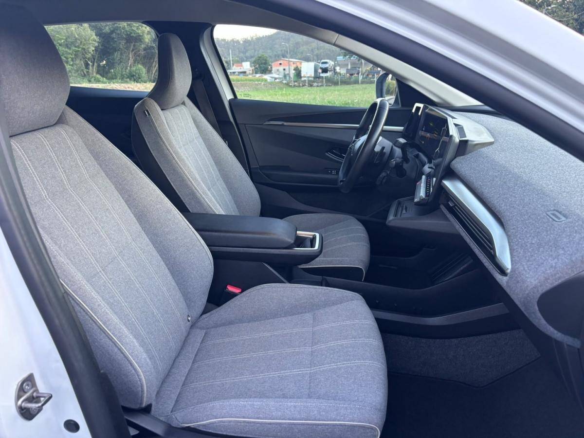 renault-megane-e-tech-2023-eletrico-0cc