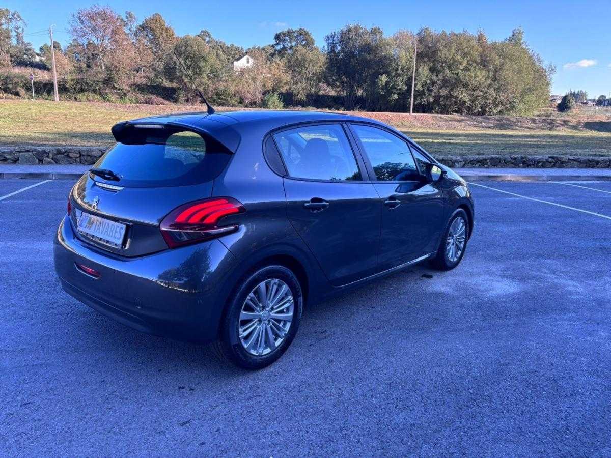 peugeot-208-2016-diesel-1560cc