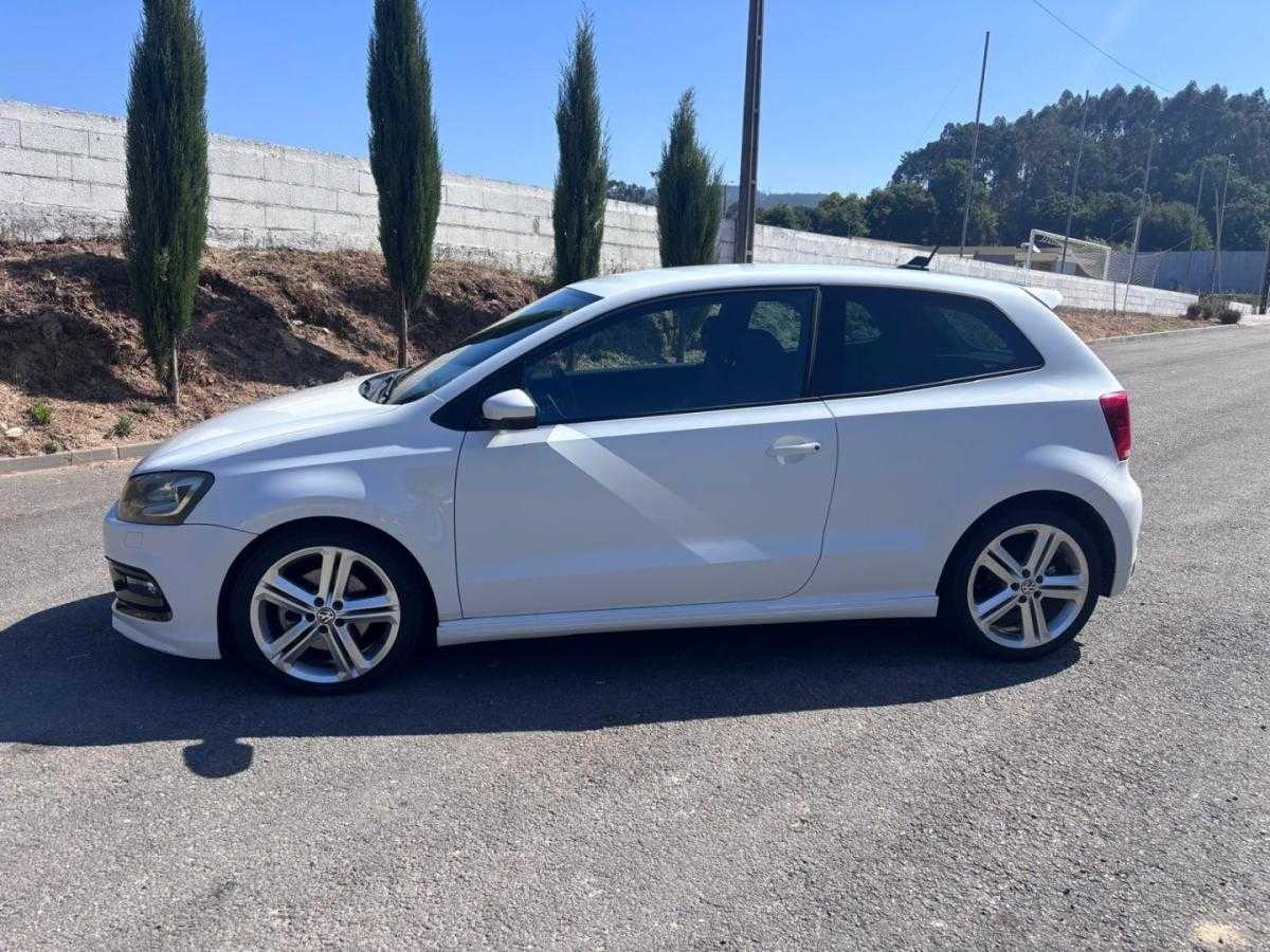 volkswagen-polo-2012-diesel-1598cc