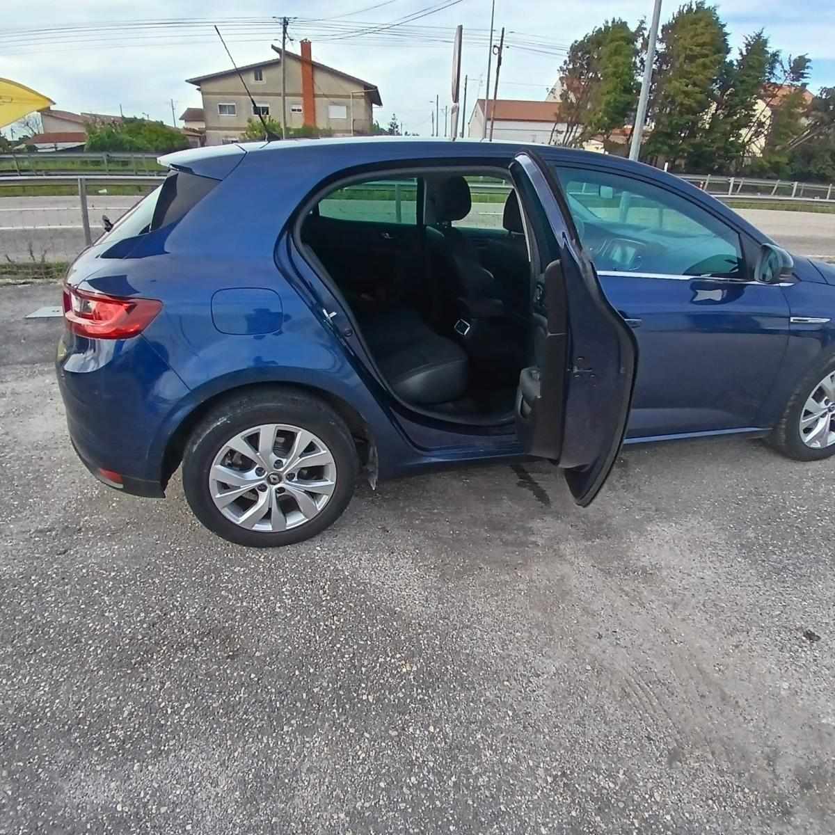 renault-megane-2019-diesel-1461cc