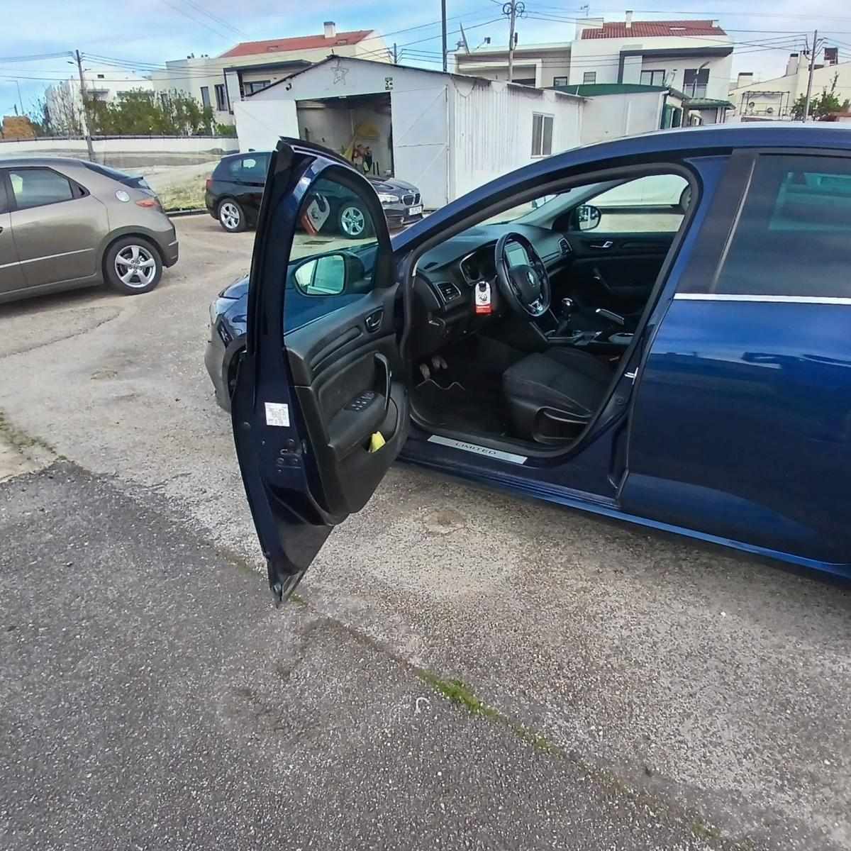renault-megane-2019-diesel-1461cc