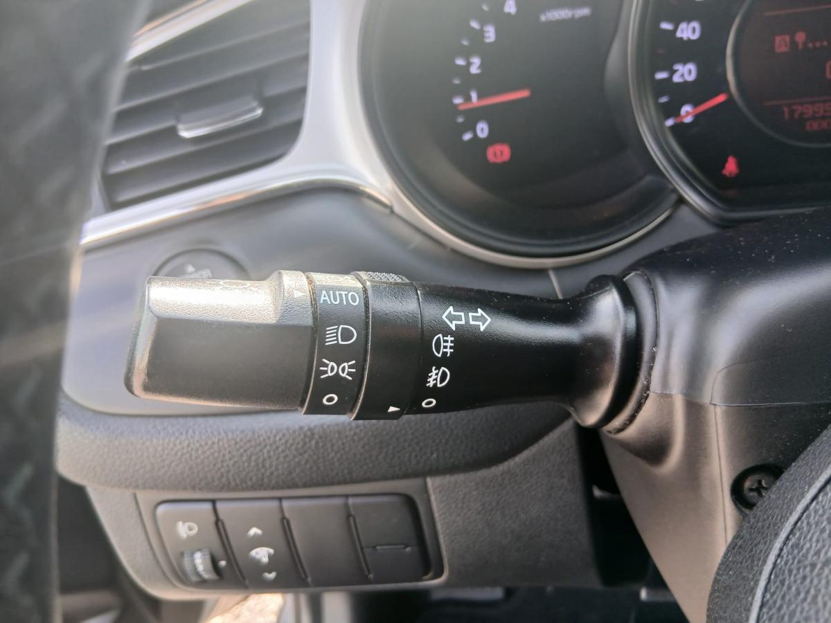 kia-ceed-sw-2018-diesel-1396cc