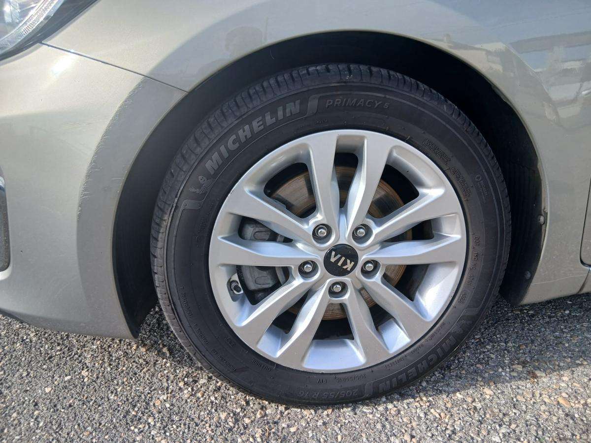 kia-ceed-sw-2018-diesel-1396cc
