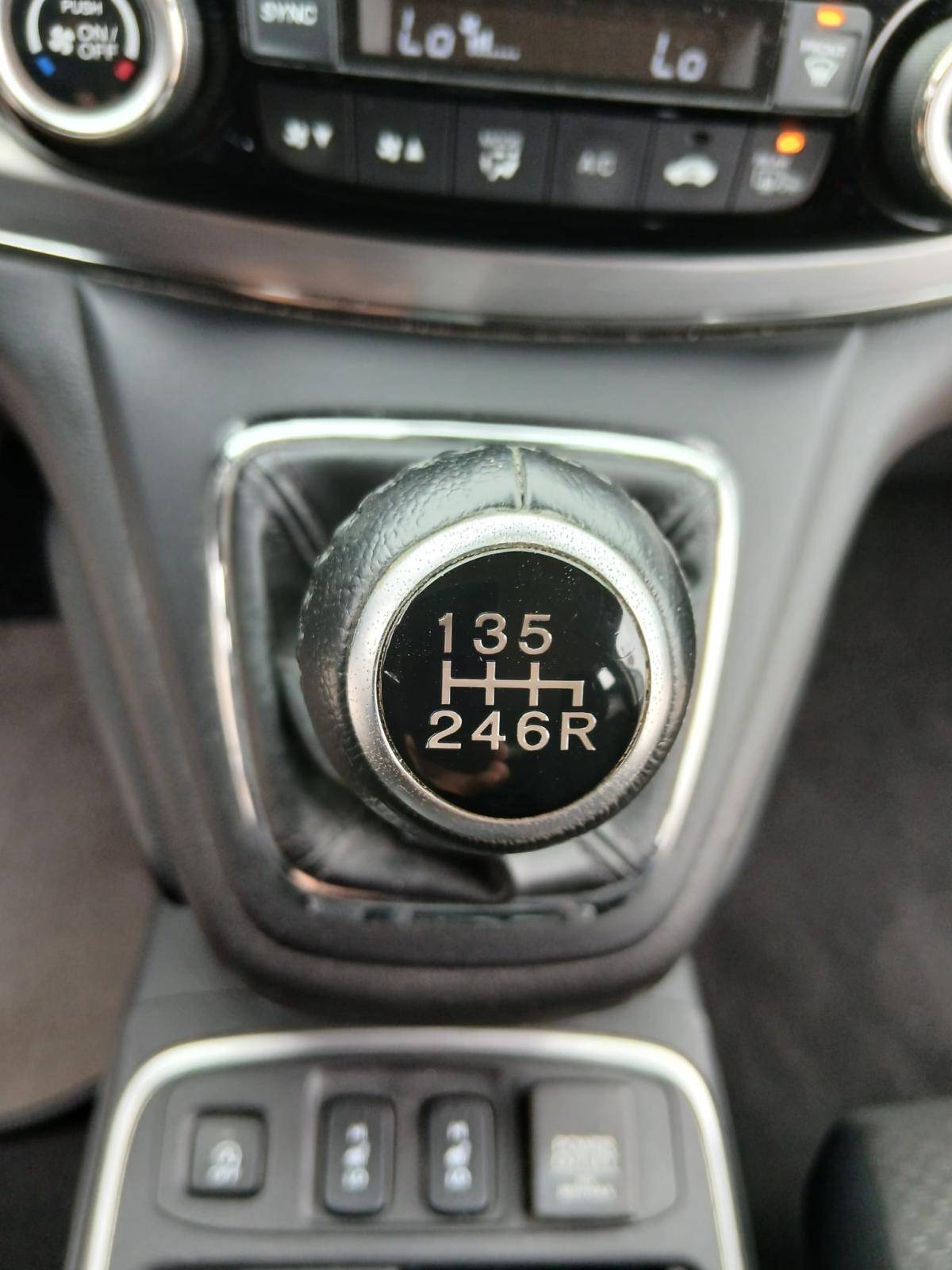 honda-cr-v-2016-diesel-1597cc