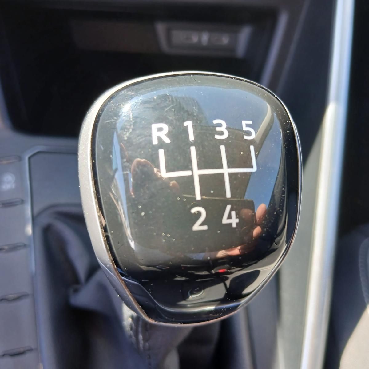 volkswagen-taigo-2023-gasolina-999cc