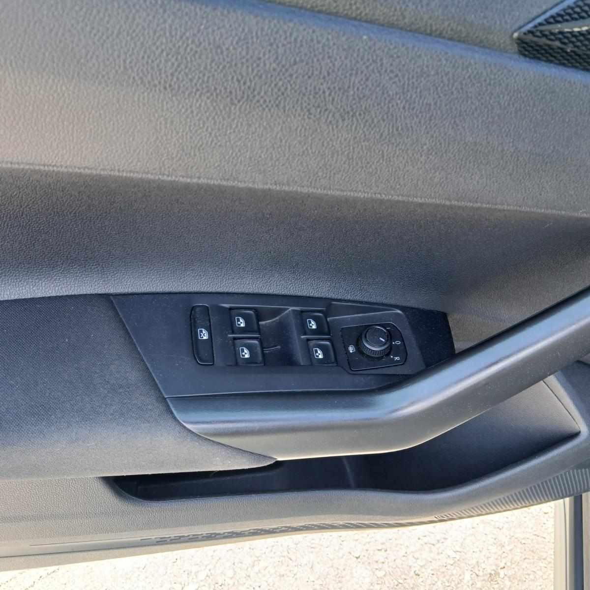 volkswagen-taigo-2023-gasolina-999cc