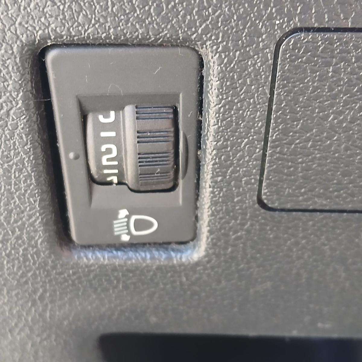 peugeot-308-cc-2009-diesel-1997cc