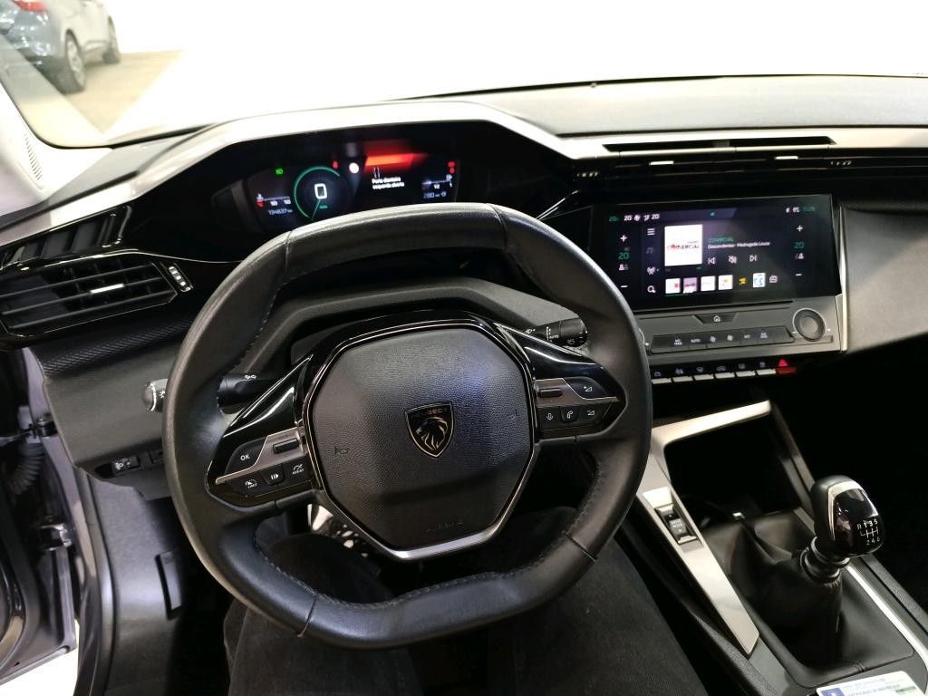peugeot-308-sw-2022-diesel-1499cc
