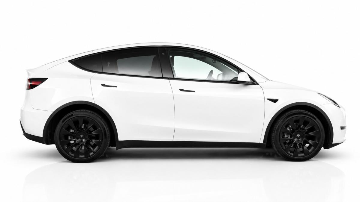 tesla-model-y-2023-eletrico-0cc