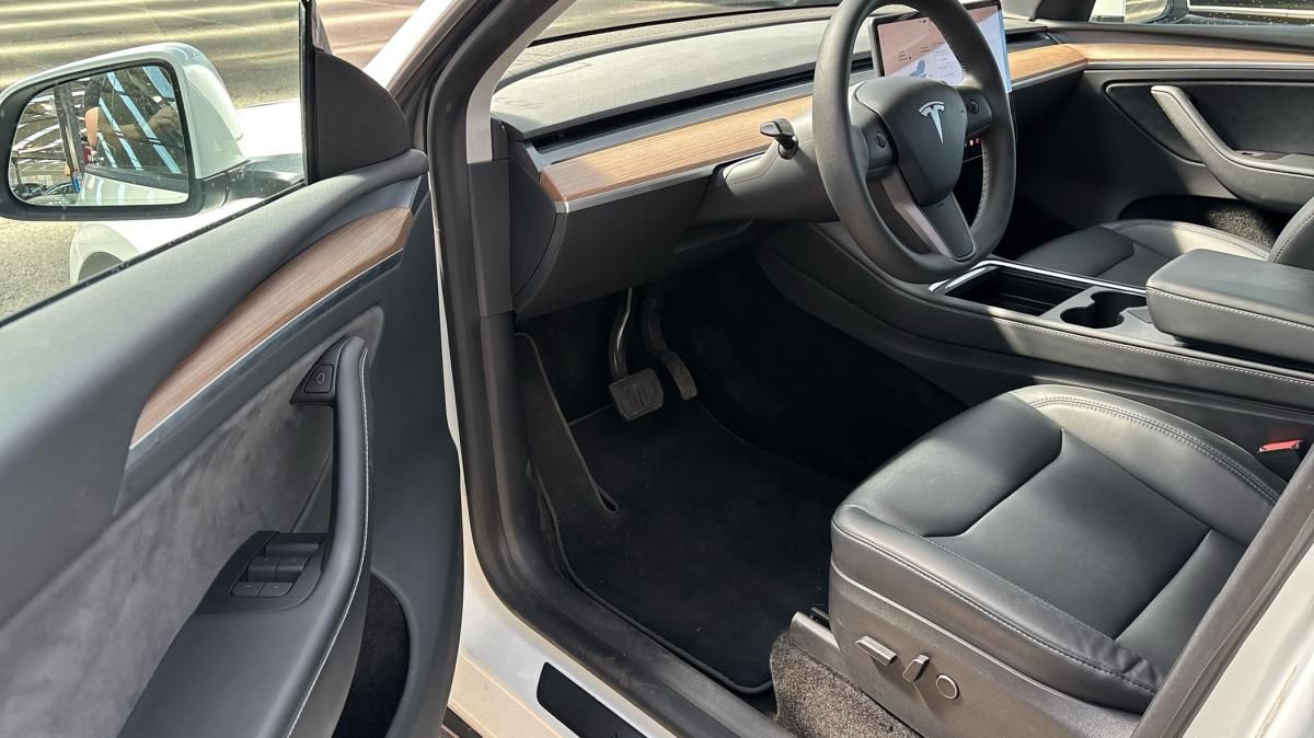 tesla-model-y-2023-eletrico-0cc