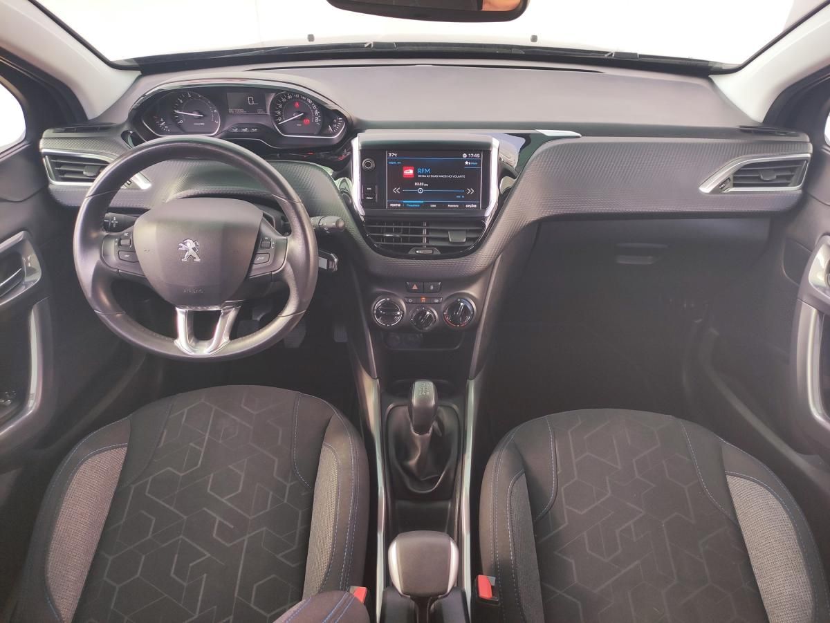 peugeot-2008-2018-gasolina-1199cc