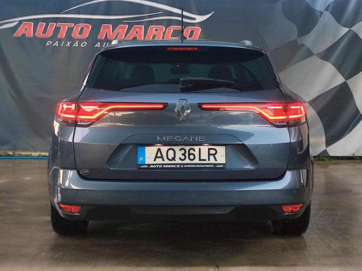 renault-megane-sport-tourer-2022-diesel-1461cc