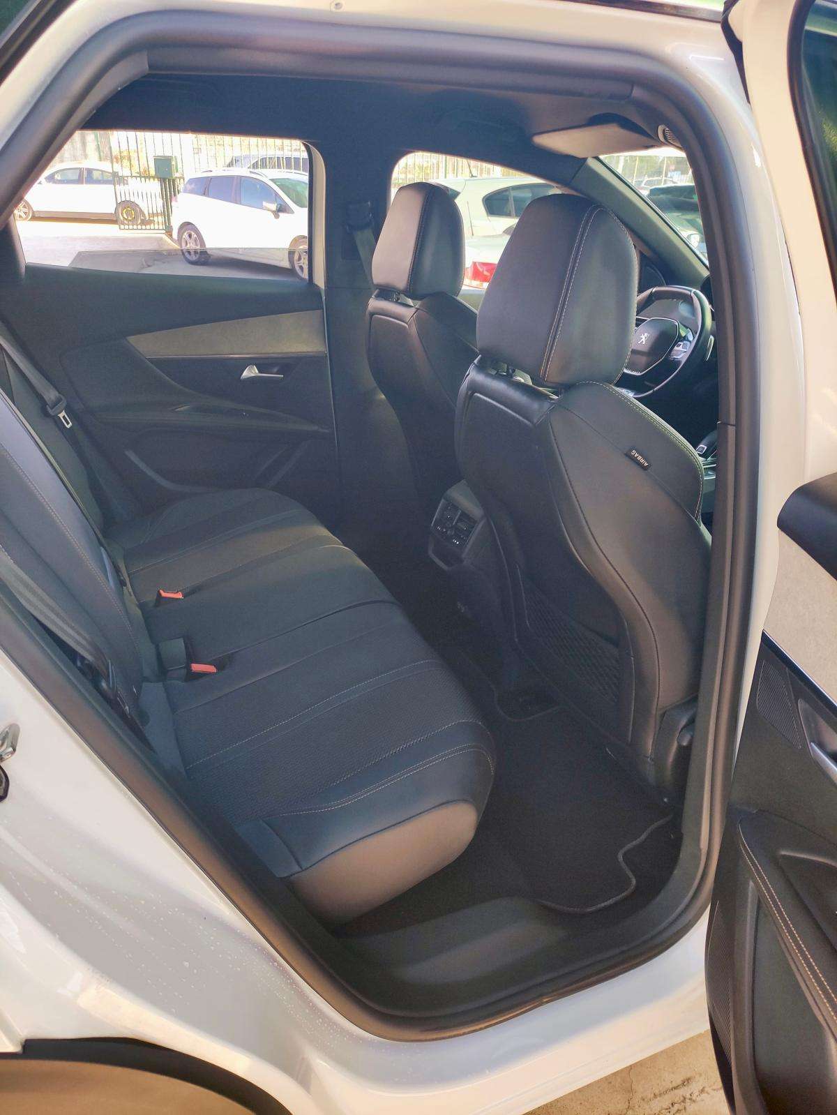 peugeot-3008-2022-diesel-1499cc