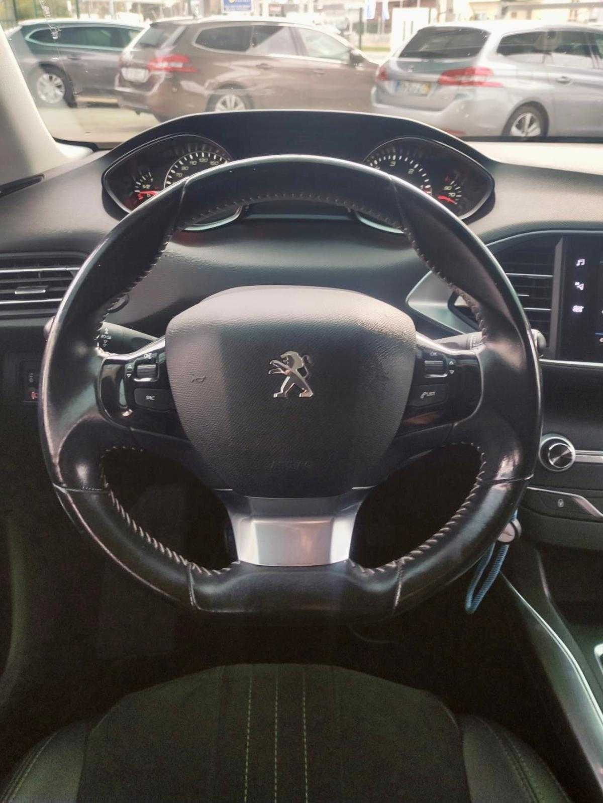 peugeot-308-sw-2019-diesel-1499cc