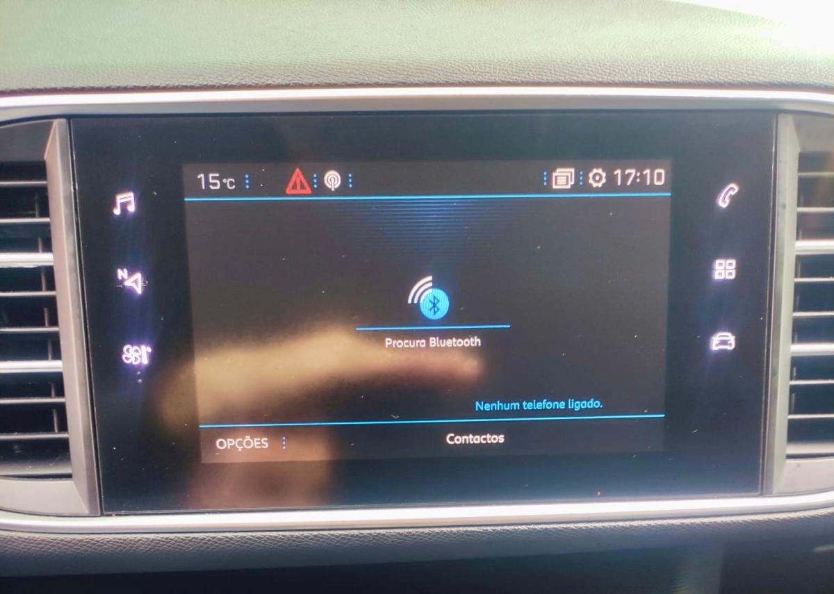peugeot-308-sw-2019-diesel-1499cc