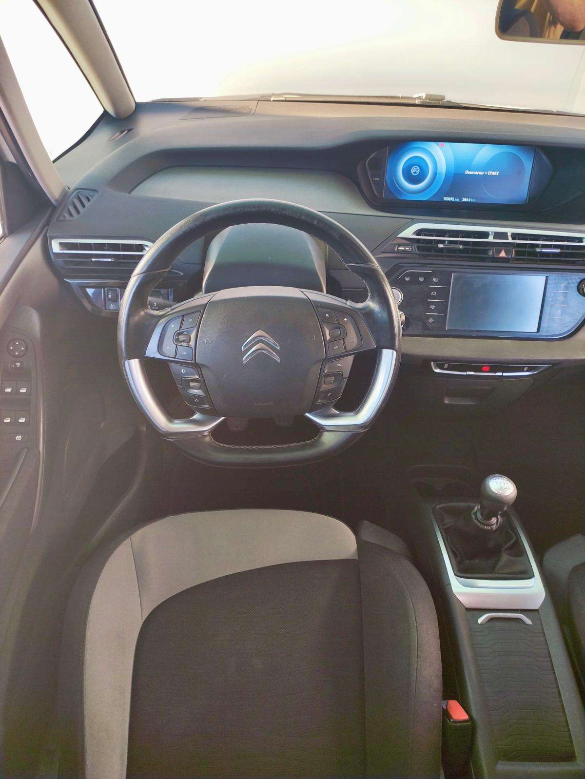 citroen-c4-grand-picasso-2016-diesel-1560cc