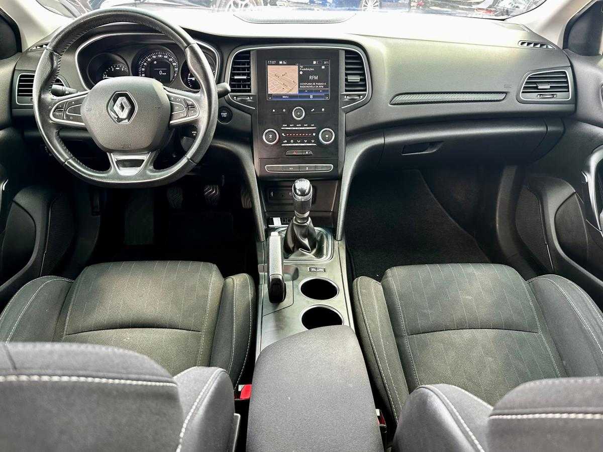 renault-megane-sport-tourer-2018-diesel-1461cc