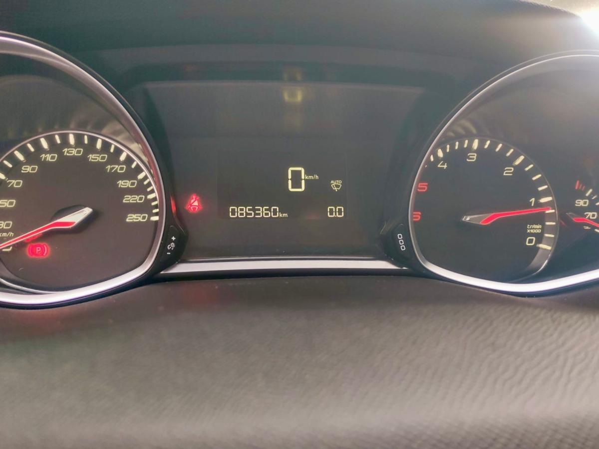 peugeot-308-sw-2019-diesel-1499cc