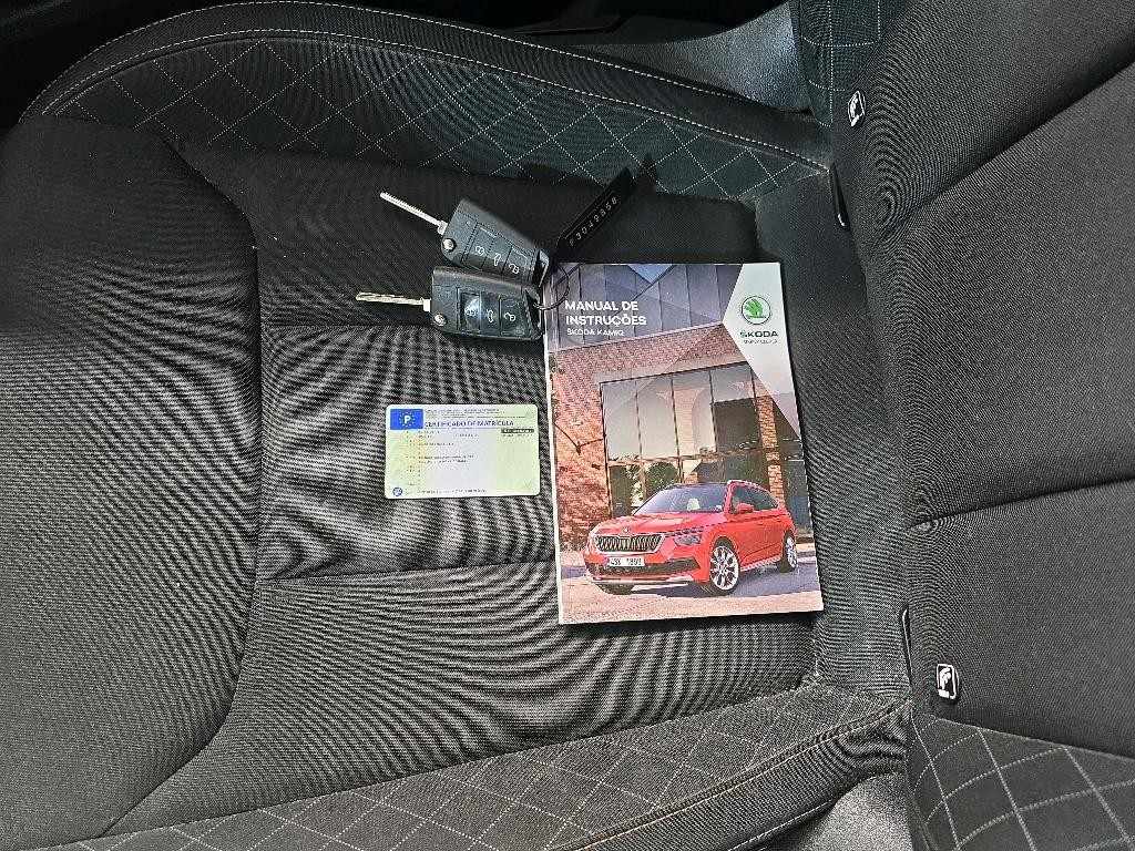 skoda-kamiq-2022-gasolina-999cc