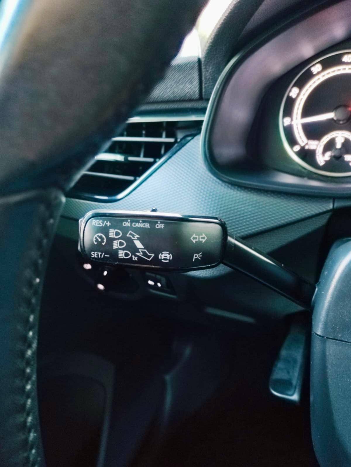 skoda-kamiq-2022-gasolina-999cc