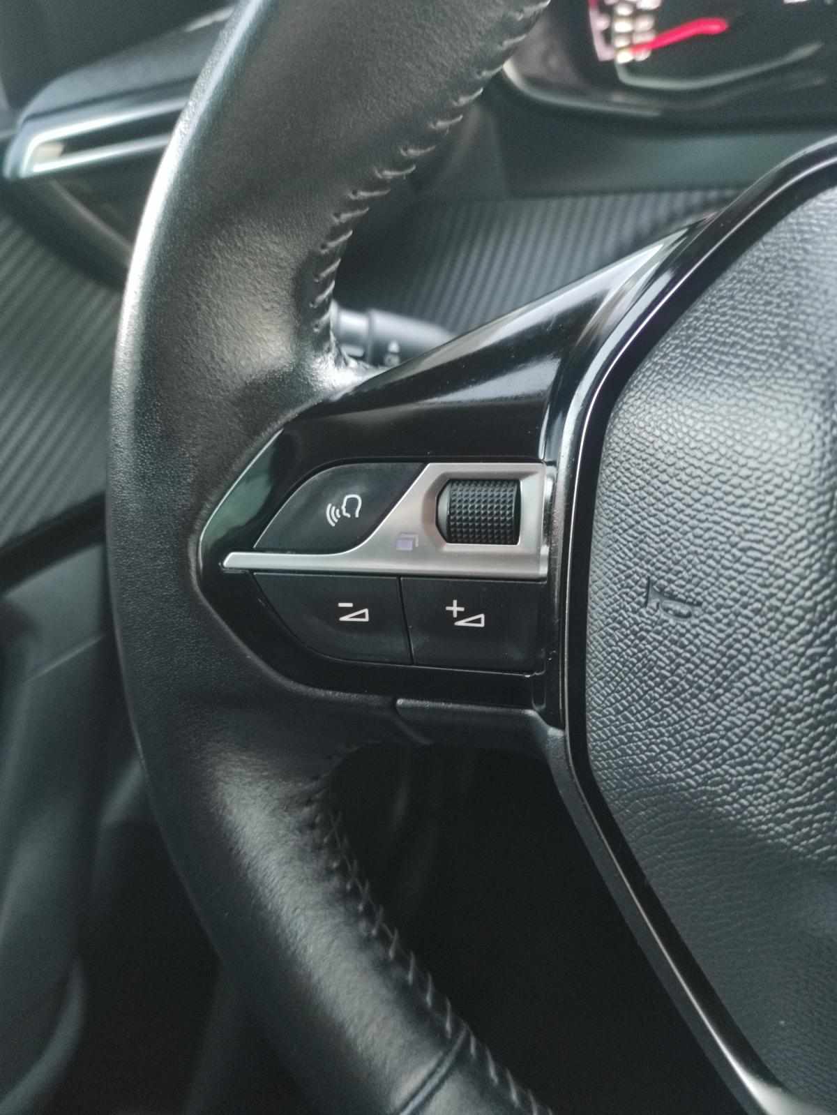 peugeot-2008-2020-diesel-1499cc