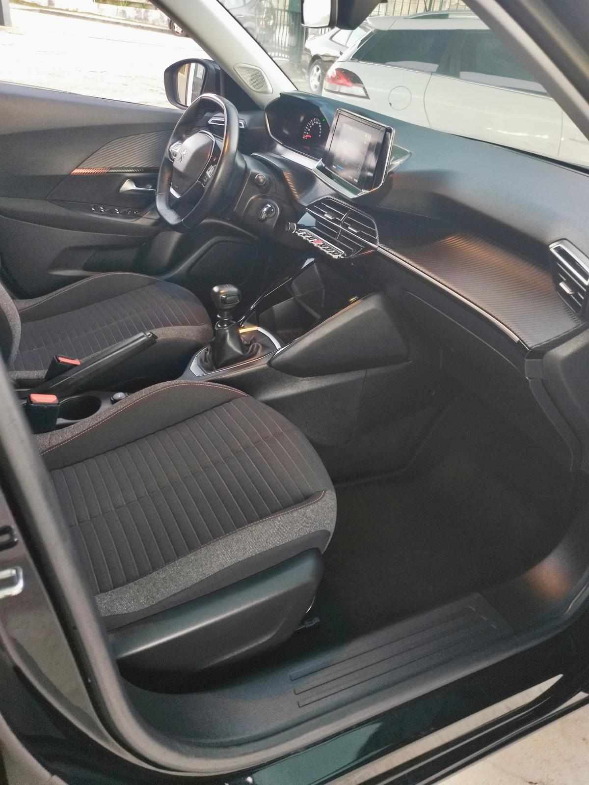 peugeot-2008-2020-diesel-1499cc