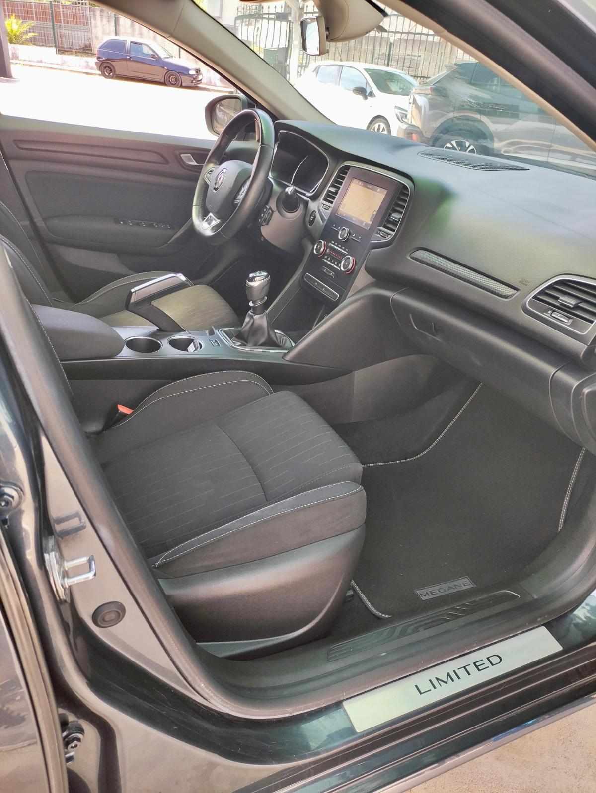 renault-megane-2018-diesel-1461cc