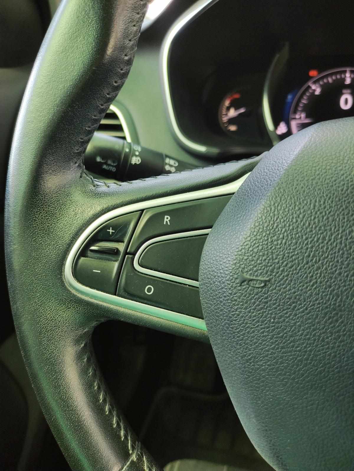 renault-megane-2018-diesel-1461cc