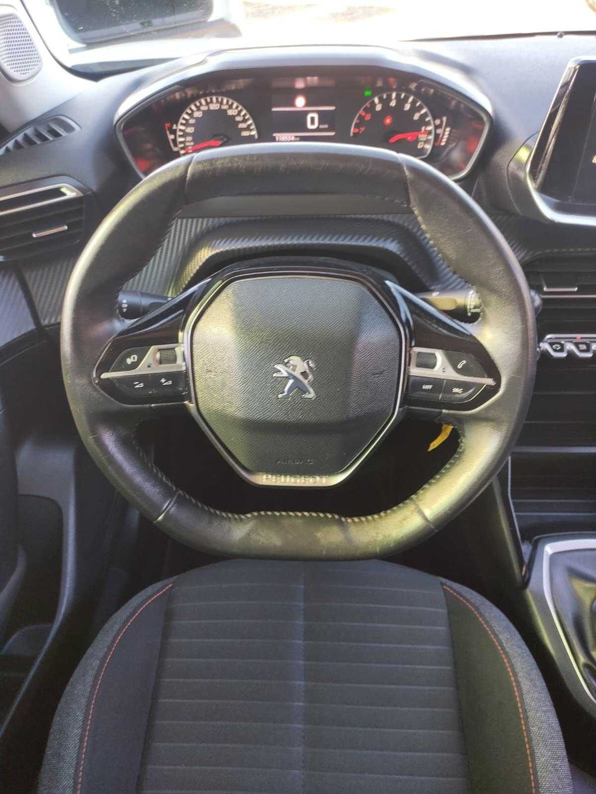 peugeot-2008-2021-diesel-1499cc