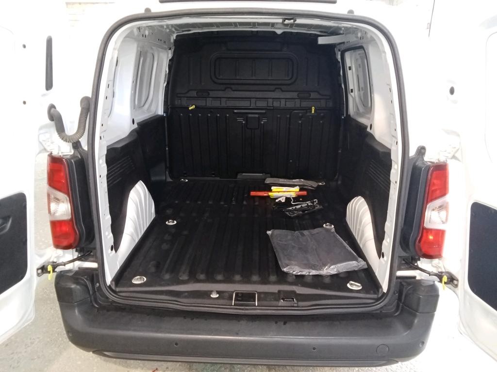 citroen-berlingo-2021-diesel-1499cc