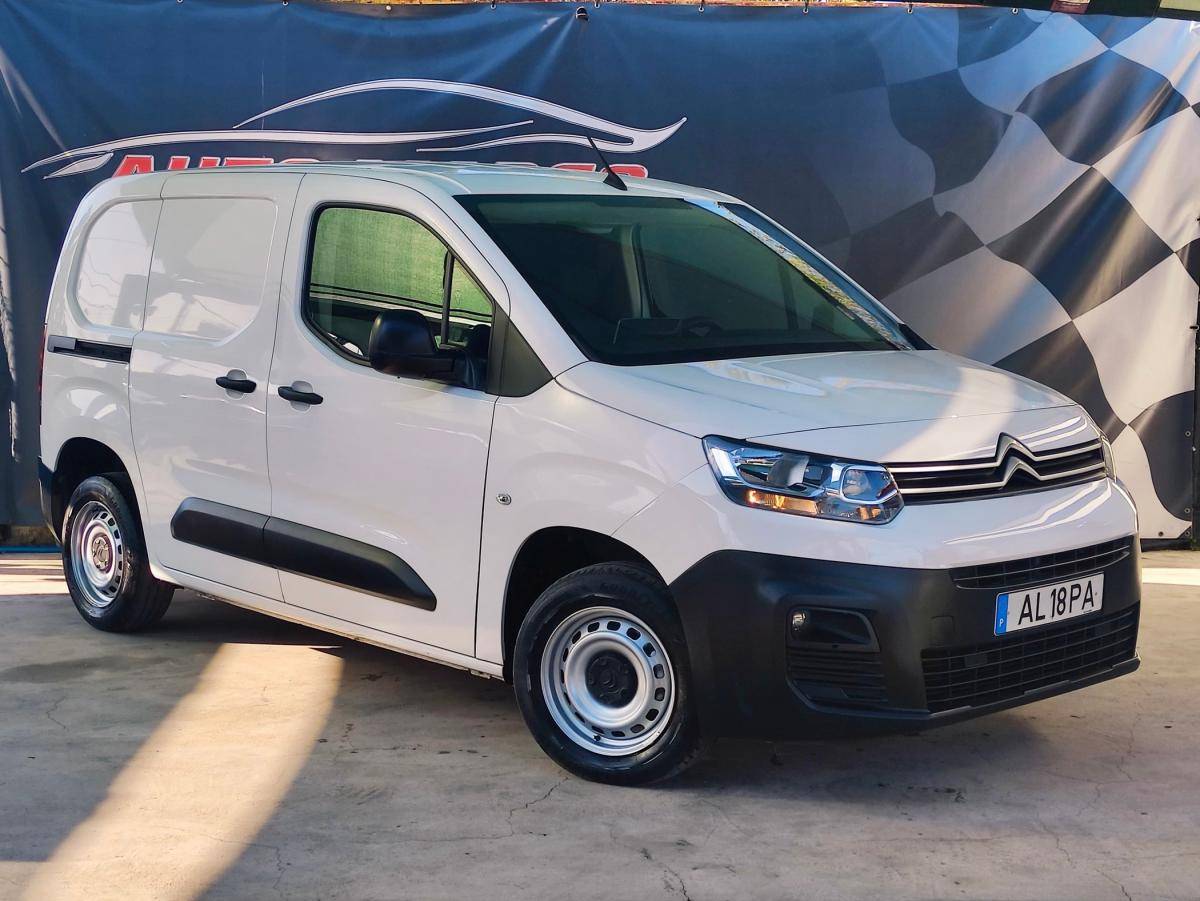 citroen-berlingo-2021-diesel-1499cc