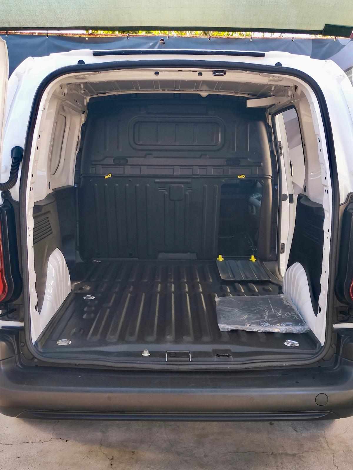 citroen-berlingo-2021-diesel-1499cc