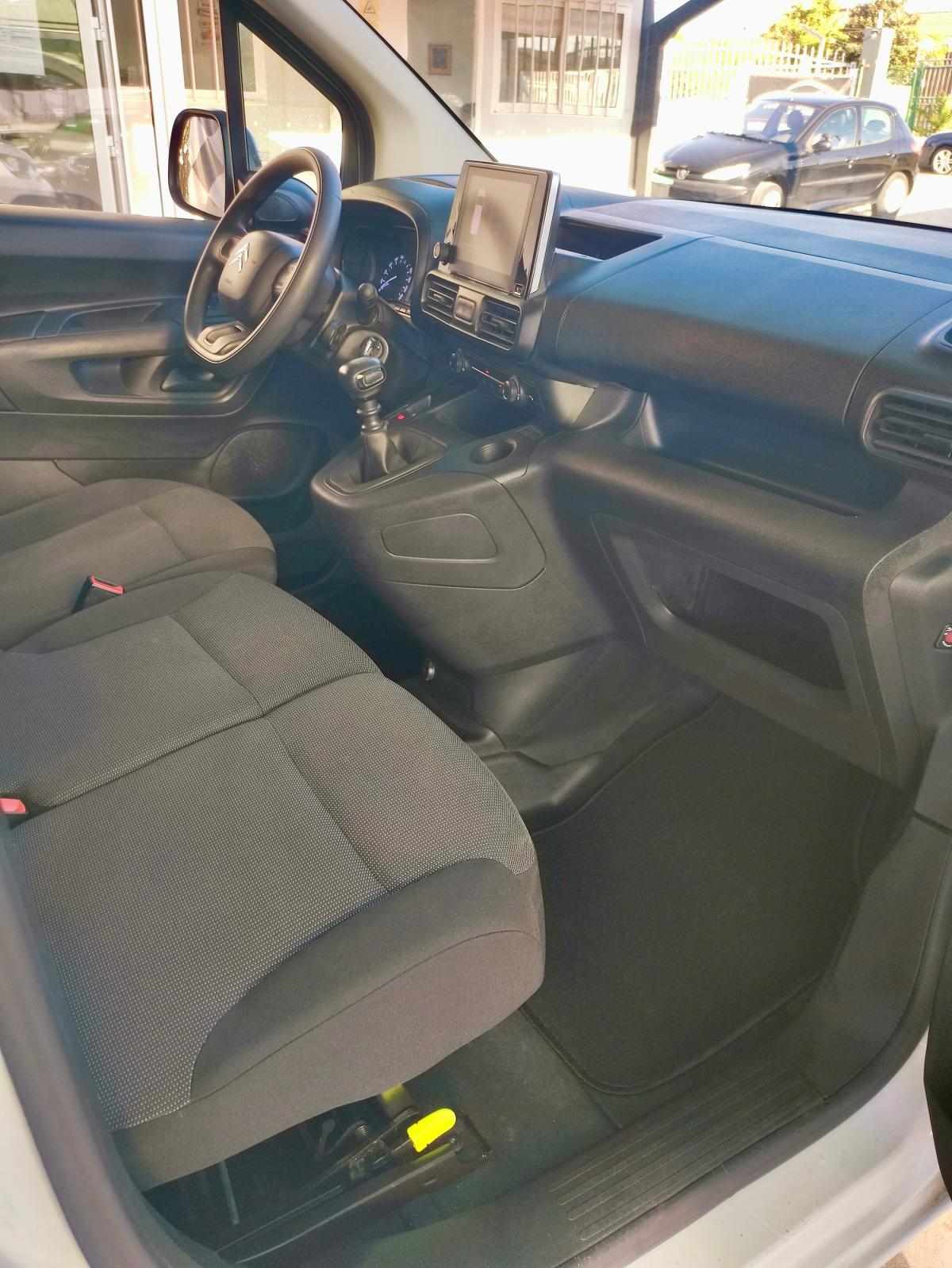 citroen-berlingo-2021-diesel-1499cc