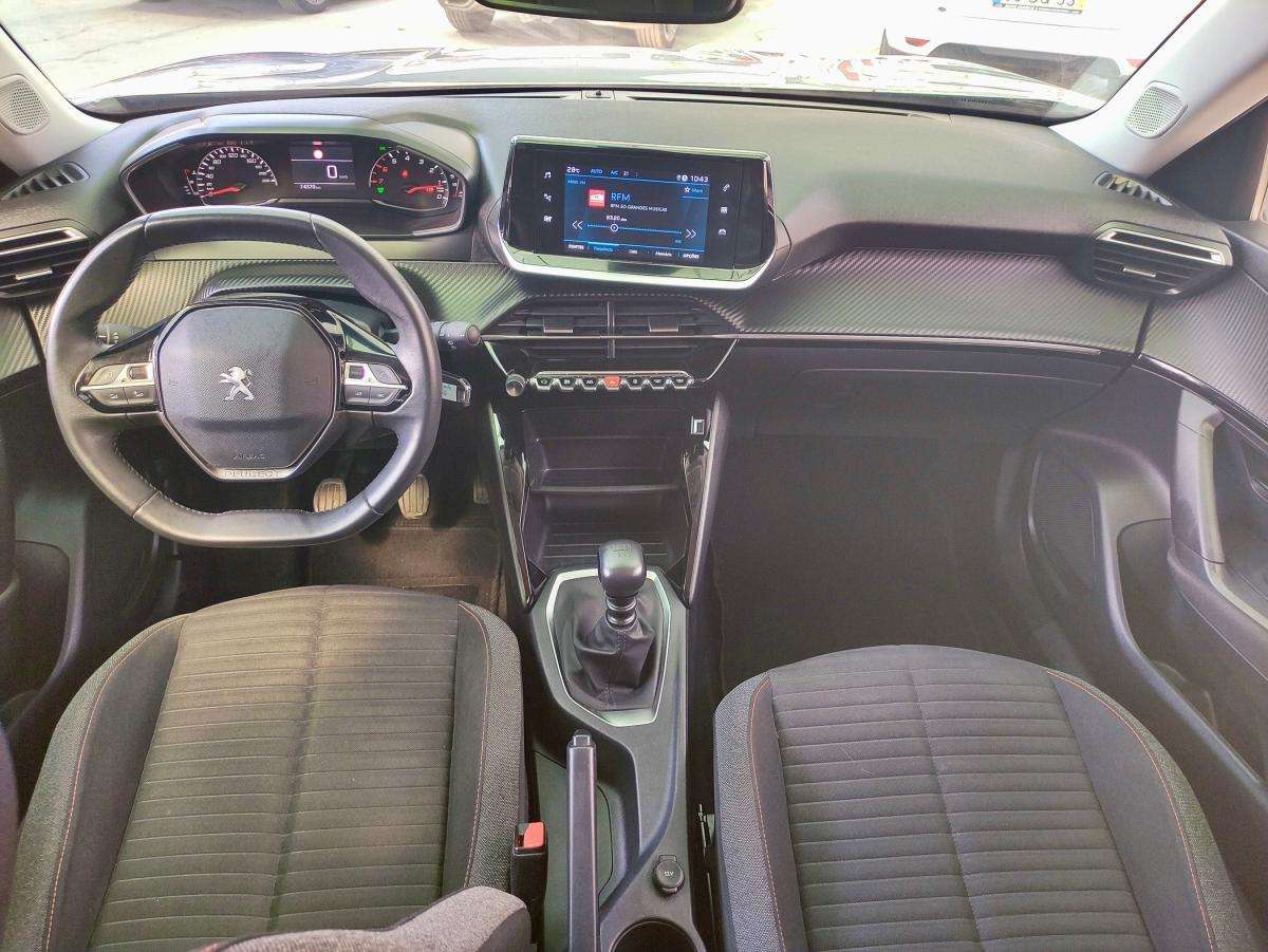 peugeot-2008-2021-diesel-1499cc