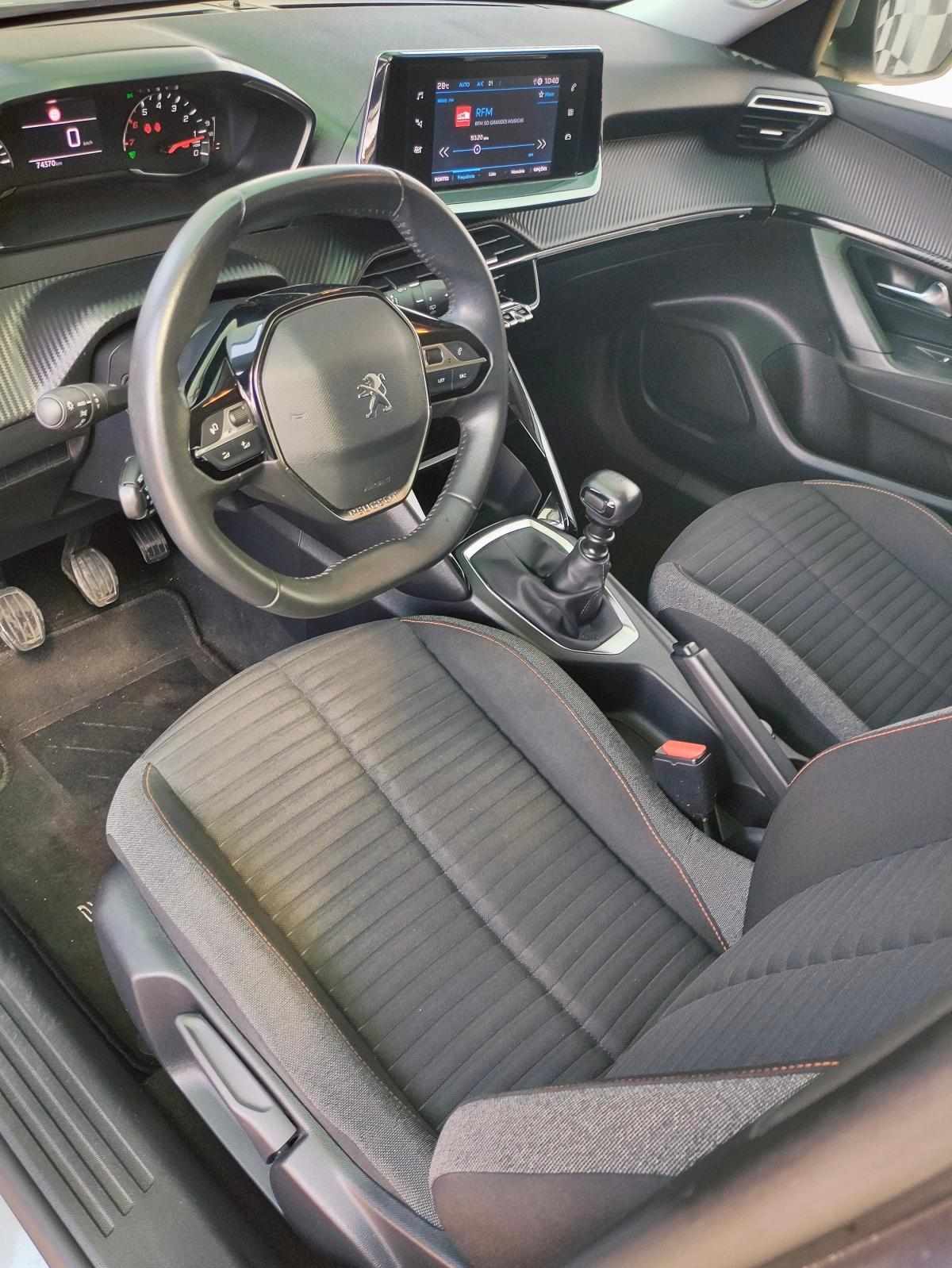peugeot-2008-2021-diesel-1499cc