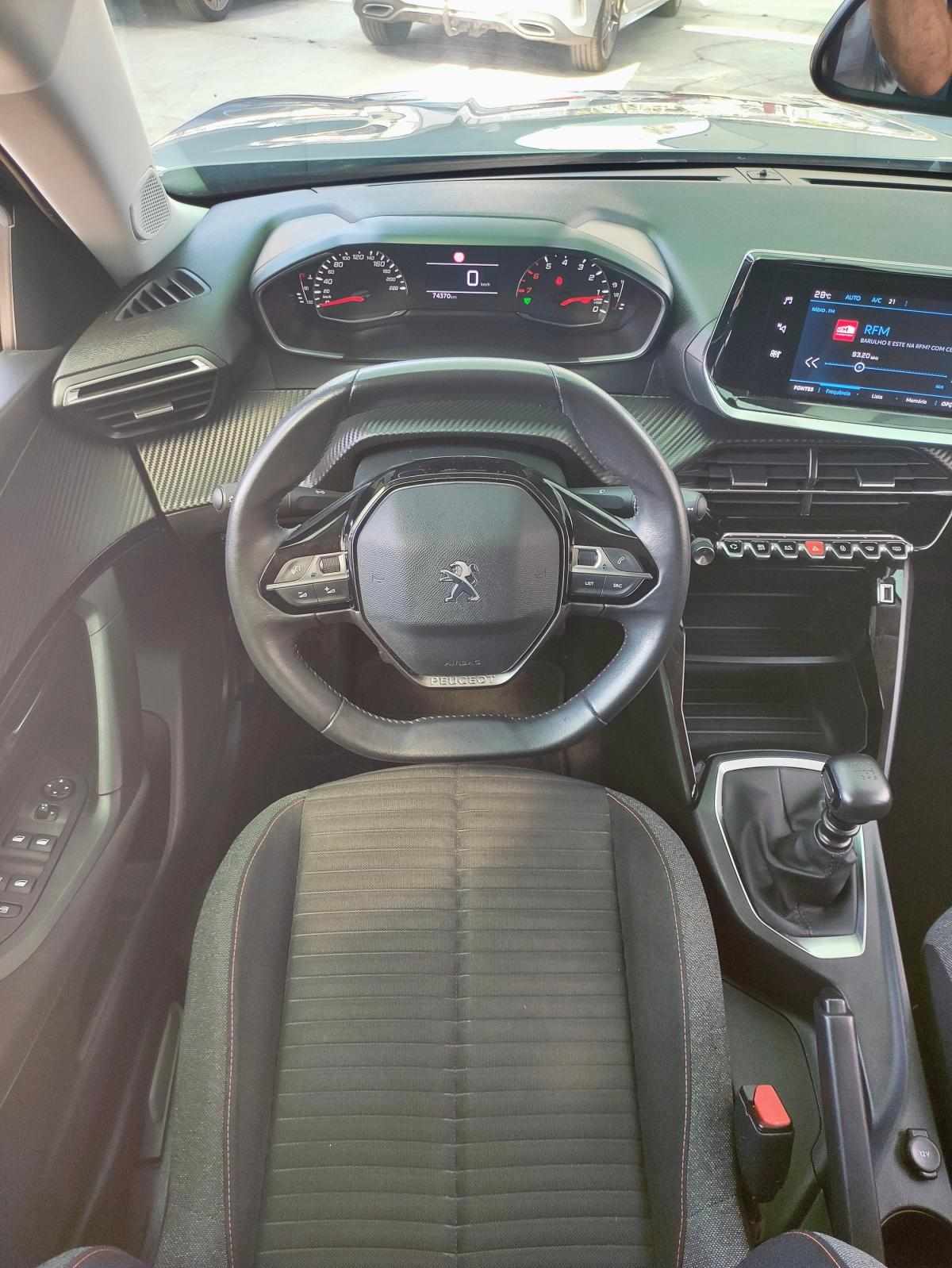 peugeot-2008-2021-diesel-1499cc