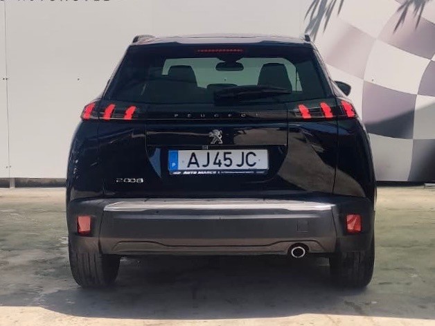 peugeot-2008-2021-diesel-1499cc