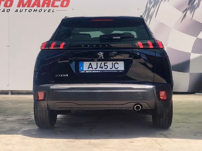 peugeot-2008-2021-diesel-1499cc