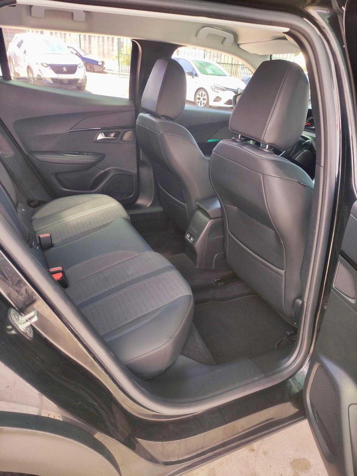 peugeot-2008-2021-diesel-1499cc