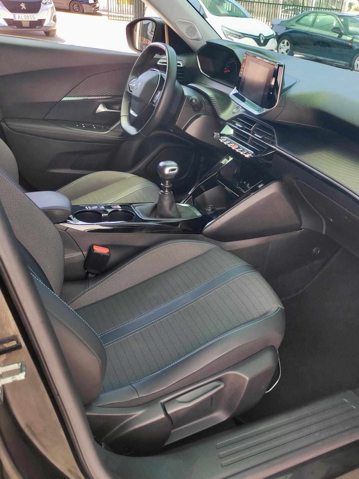 peugeot-2008-2021-diesel-1499cc