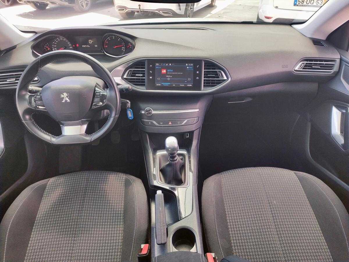 peugeot-308-2019-diesel-1499cc