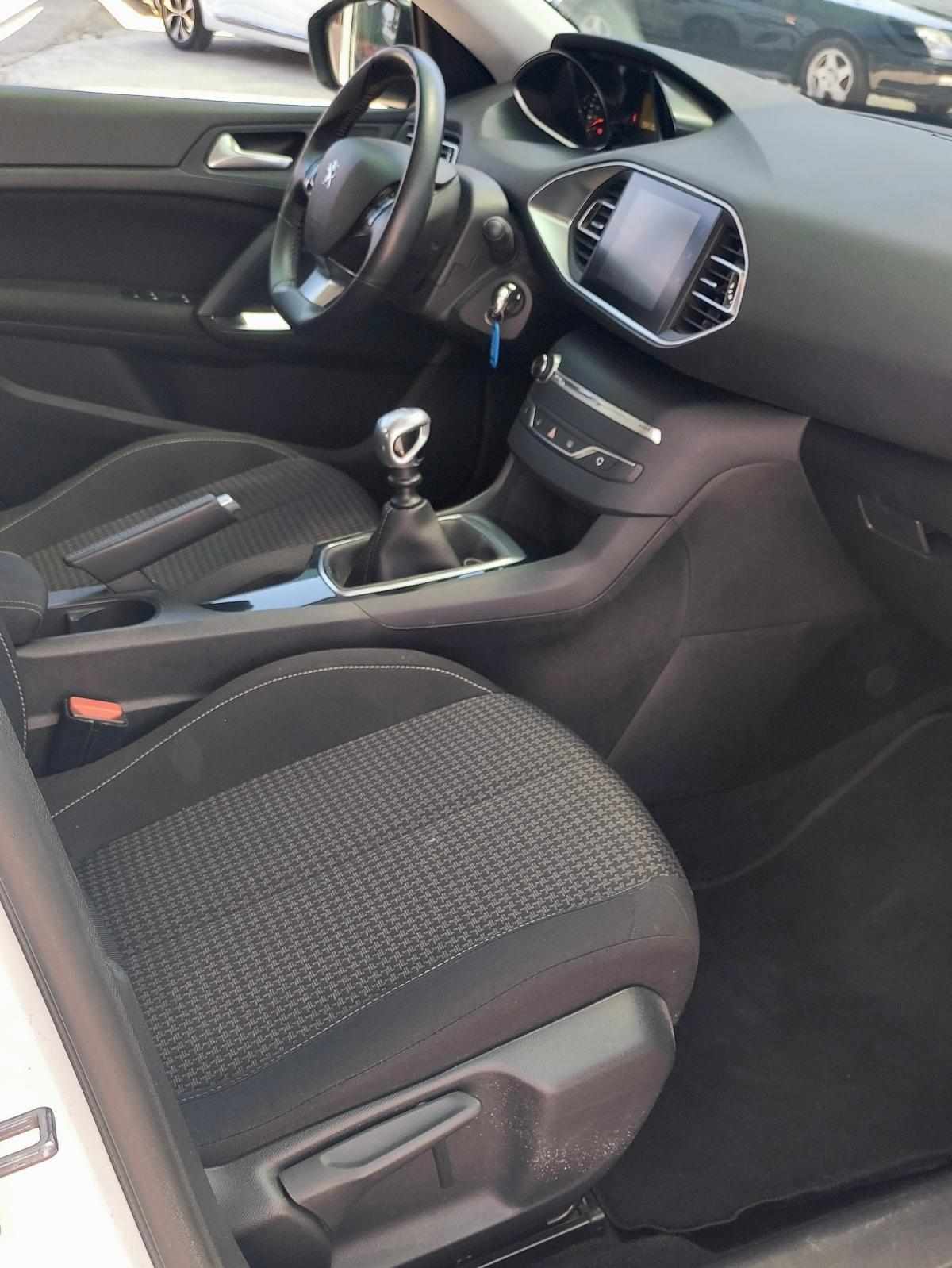 peugeot-308-2019-diesel-1499cc